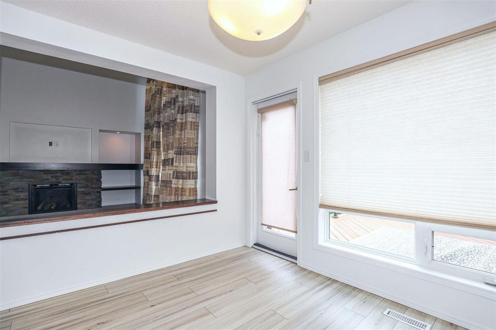 Photo 21 of 12 250 Amber Trail, Winnipeg MB