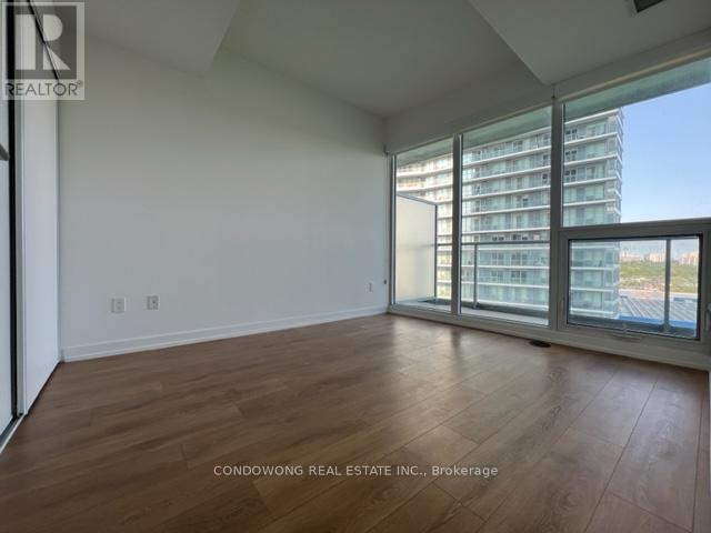 Photo 6 of 709 115 Mcmahon Drive, Toronto ON