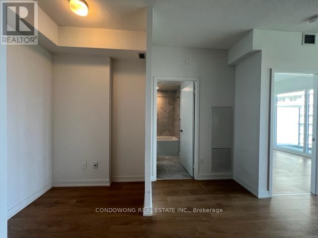 Photo 10 of 709 115 Mcmahon Drive, Toronto ON