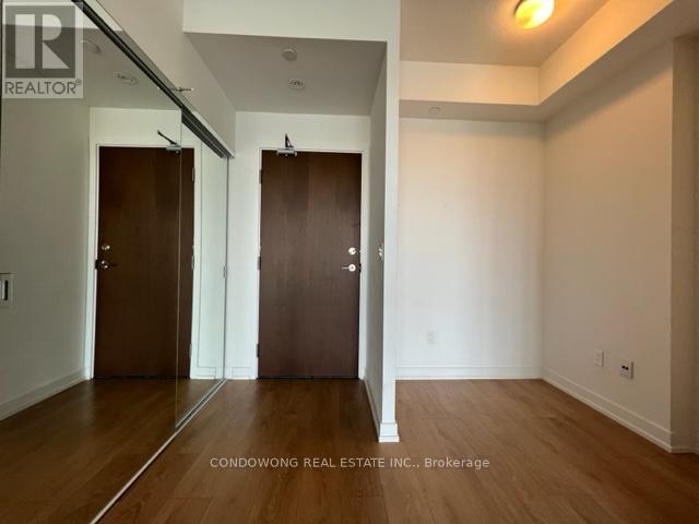 Photo 7 of 709 115 Mcmahon Drive, Toronto ON