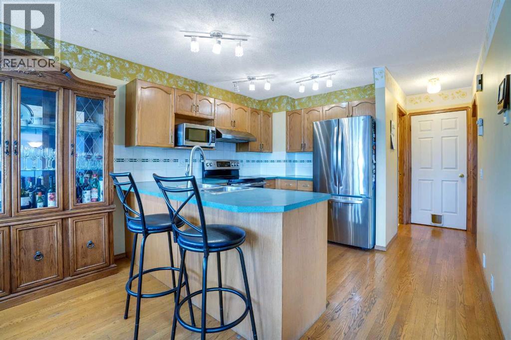 Single Family House for Sale in  Coral Springs Circle NE Coral Springs Calgary 