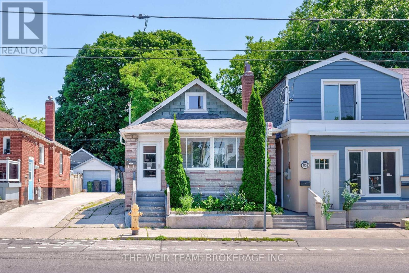 Photo 10 of 1155 Woodbine Avenue, Toronto ON