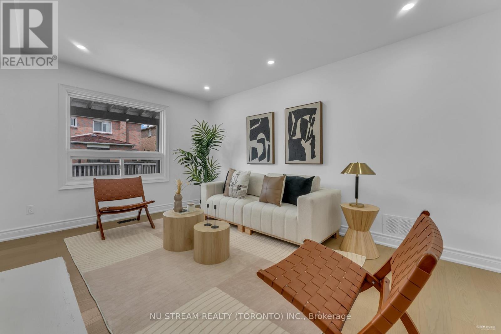 Photo 35 of 26 Silbury Drive, Toronto ON