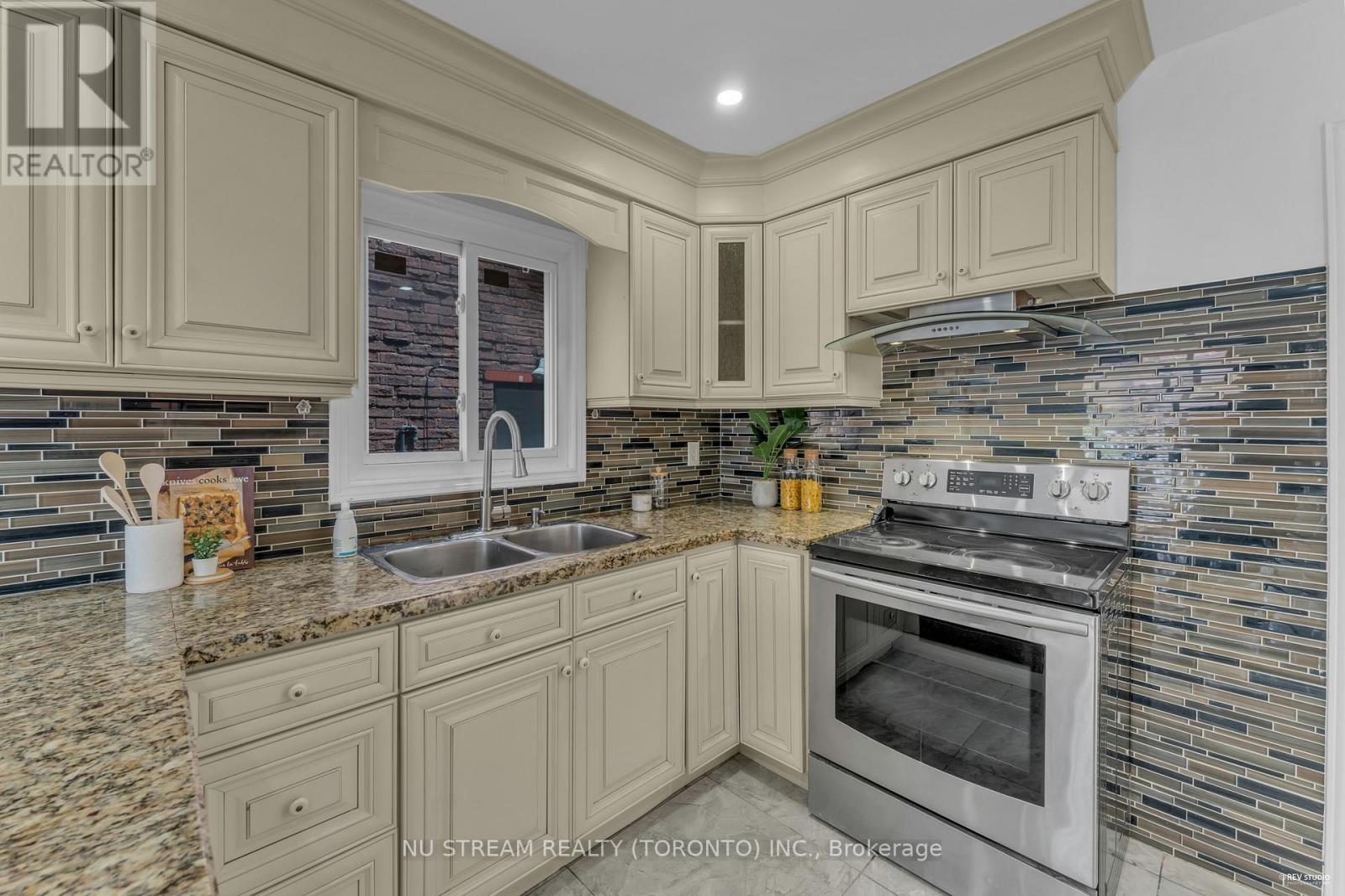 Photo 26 of 26 Silbury Drive, Toronto ON