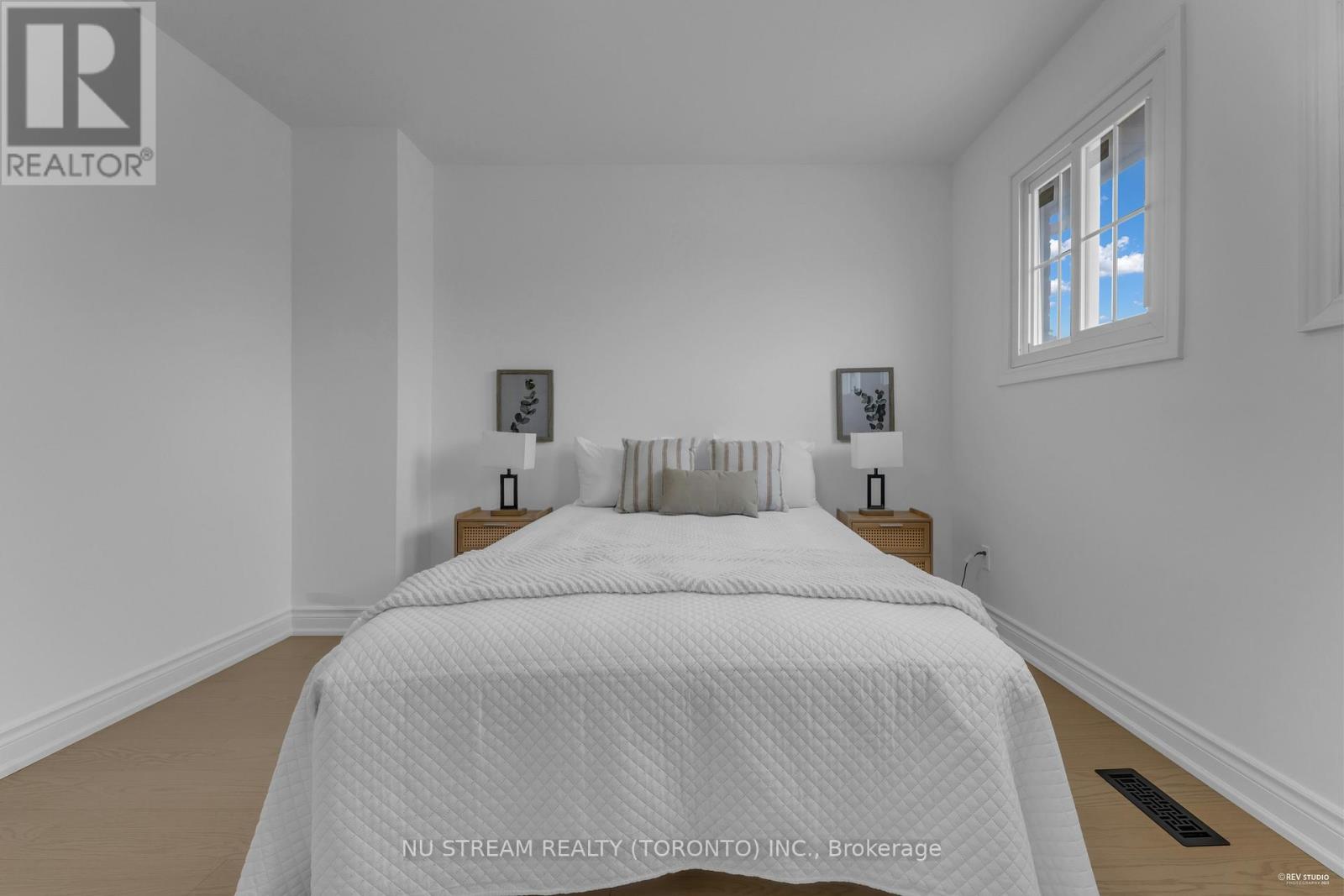 Photo 36 of 26 Silbury Drive, Toronto ON