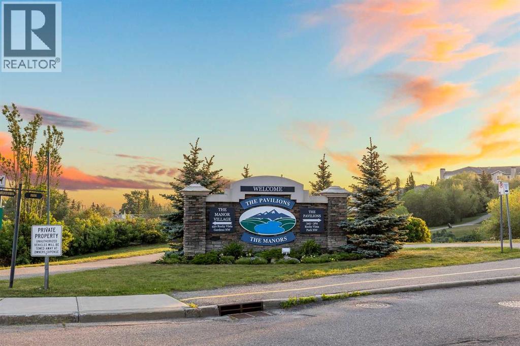Single Family House for Sale in   Rocky Vista Park NW Rocky Ridge Calgary 