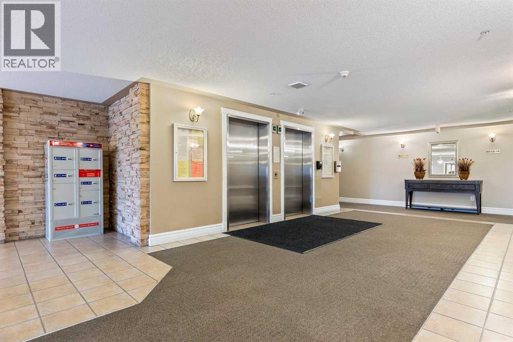 Single Family House for Sale in   Rocky Vista Park NW Rocky Ridge Calgary 
