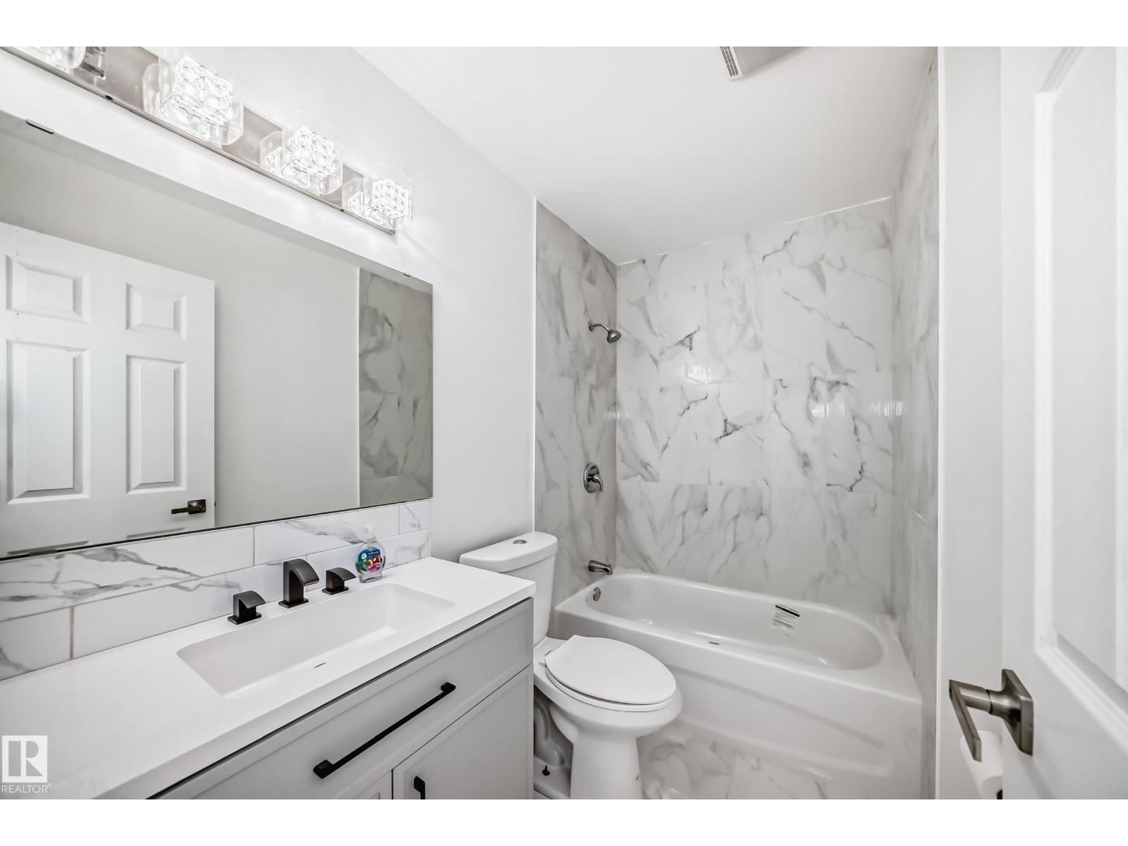 Single Family House for Sale 