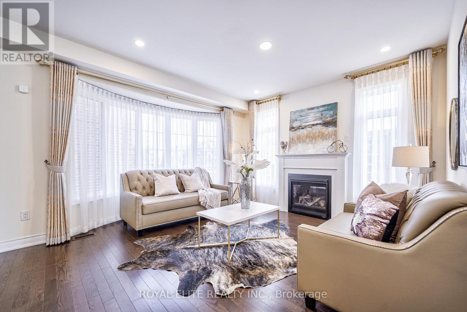 Photo 23 of 331 William Foster Road, Markham ON