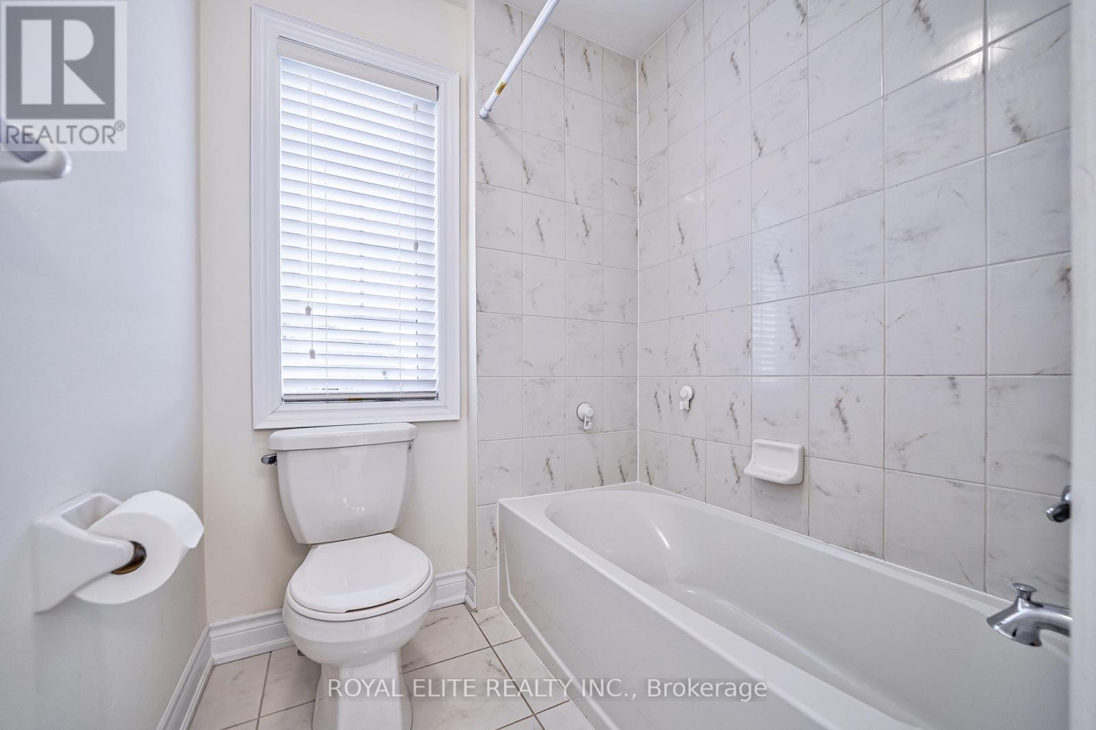 Photo 19 of 331 William Foster Road, Markham ON