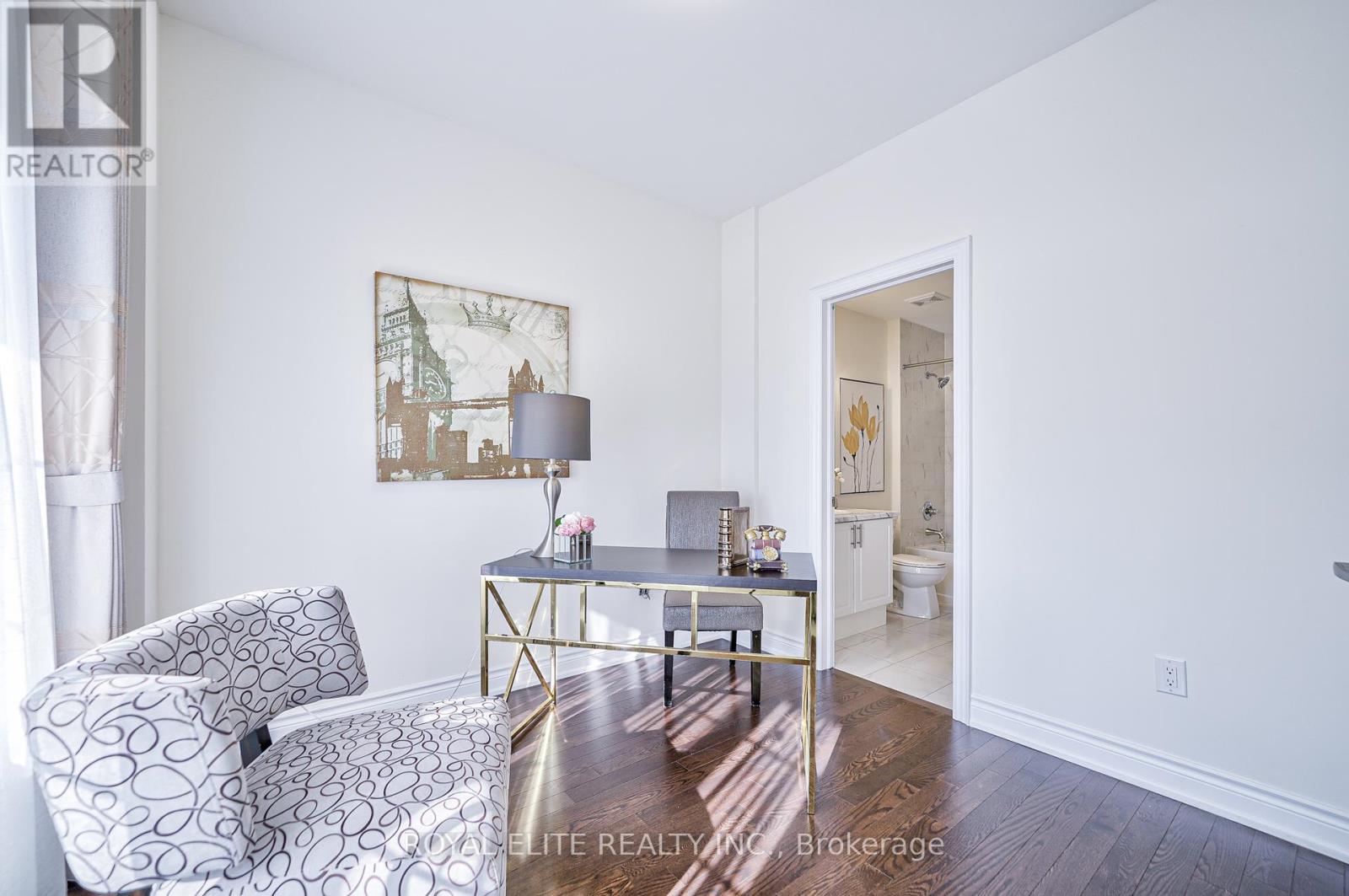 Photo 15 of 331 William Foster Road, Markham ON
