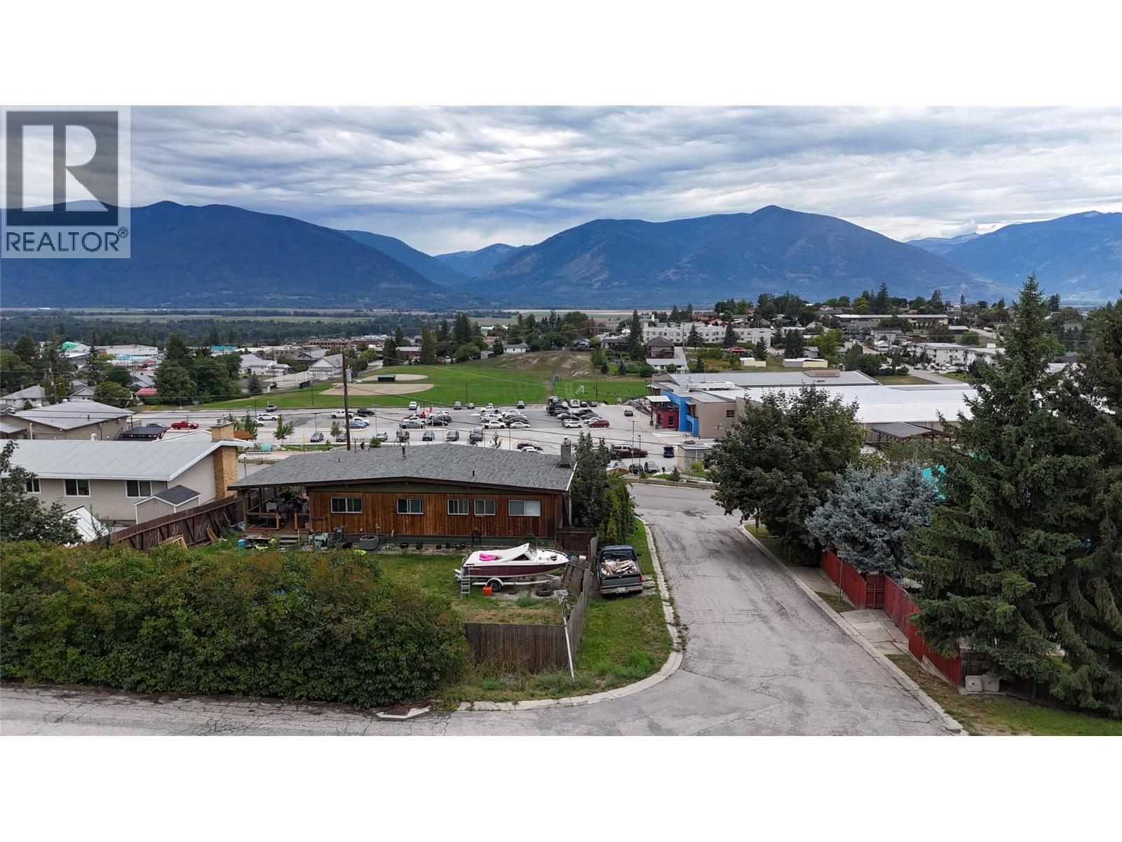 Photo 1 of 246 21st Avenue N, Creston BC