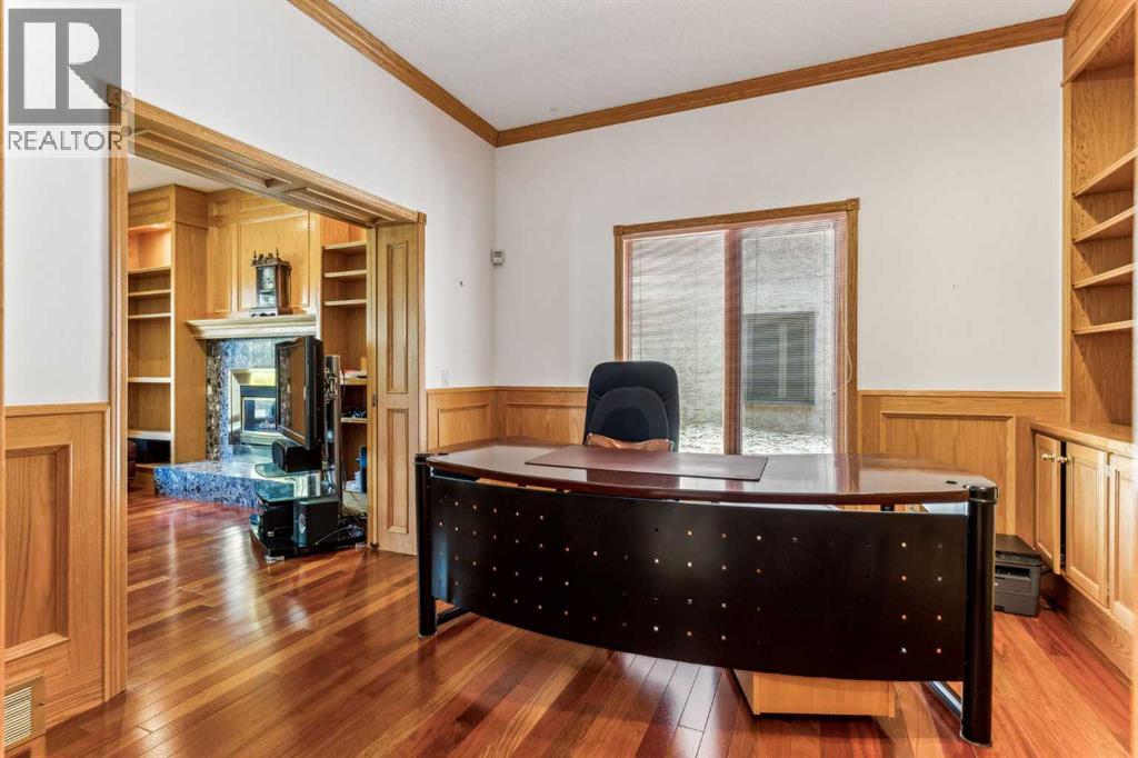 Single Family House for Sale in  Edgeview Road NW Edgemont Calgary 