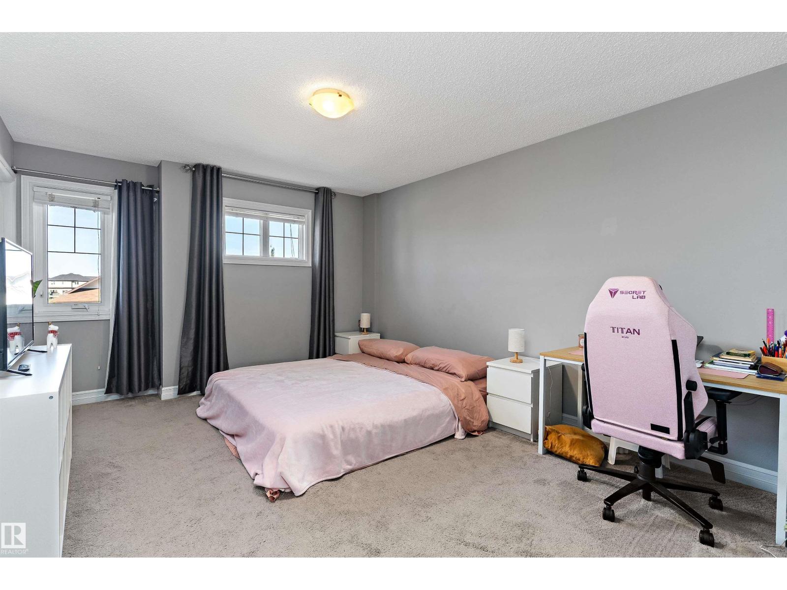 Photo 10 of 5813 64 St, Beaumont AB