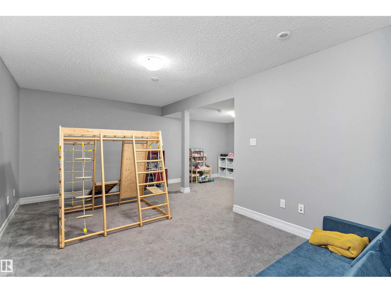 Photo 32 of 5813 64 St, Beaumont AB