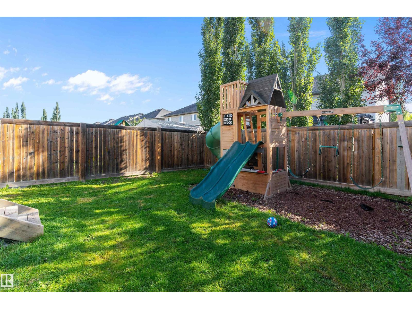 Photo 11 of 5813 64 St, Beaumont AB
