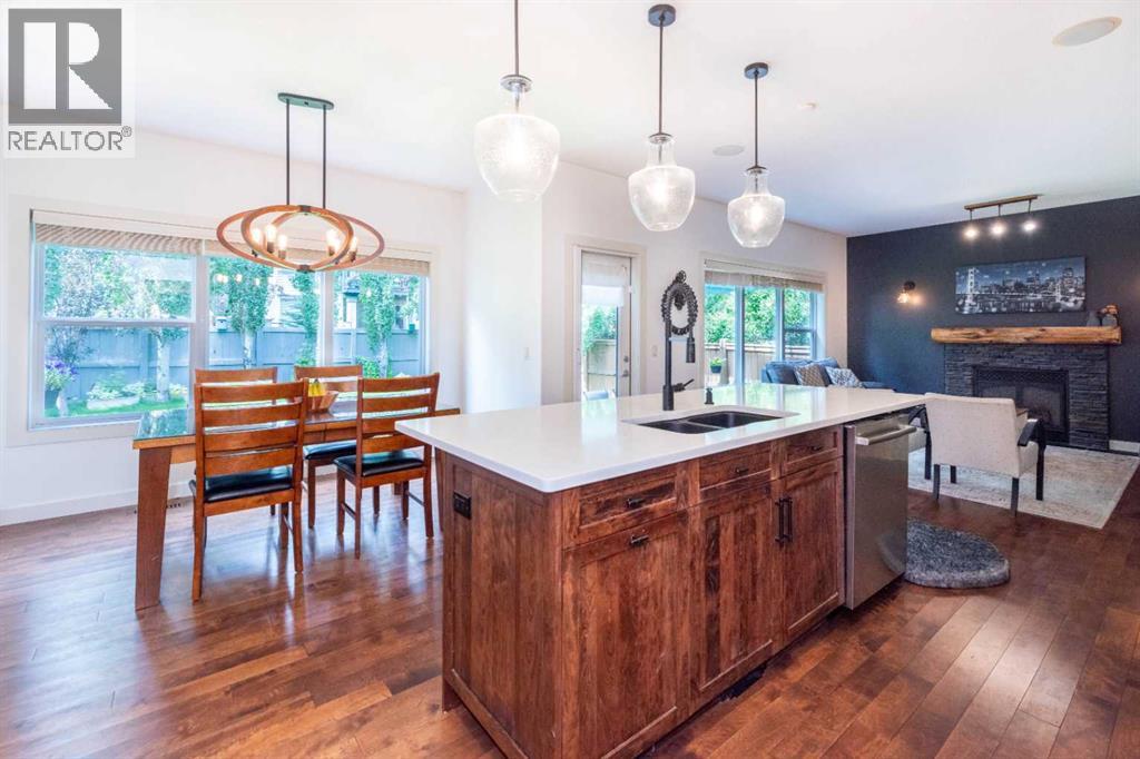 Single Family House for Sale in  Tuscany Glen Place NW Tuscany Calgary 