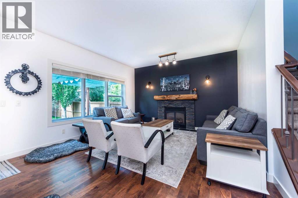 Single Family House for Sale in  Tuscany Glen Place NW Tuscany Calgary 