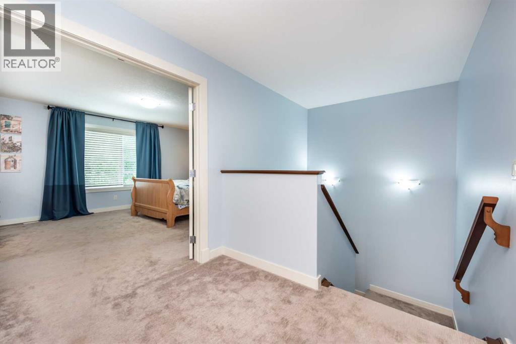 Single Family House for Sale in  Tuscany Glen Place NW Tuscany Calgary 