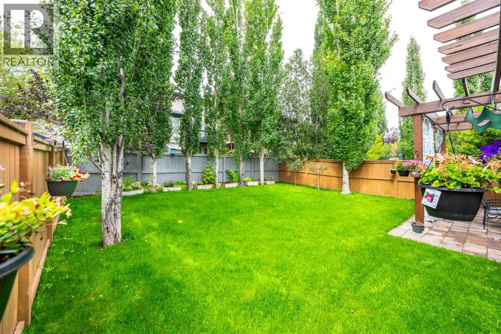 Single Family House for Sale in  Tuscany Glen Place NW Tuscany Calgary 