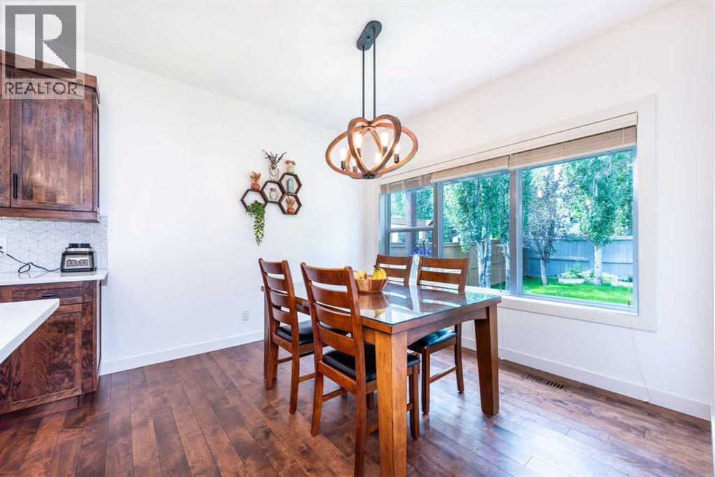 Single Family House for Sale in  Tuscany Glen Place NW Tuscany Calgary 