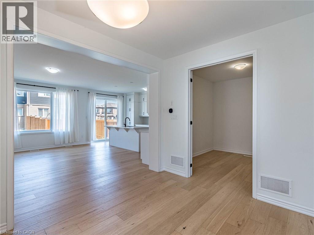 Photo 33 of 71 Routley Street, Kitchener ON