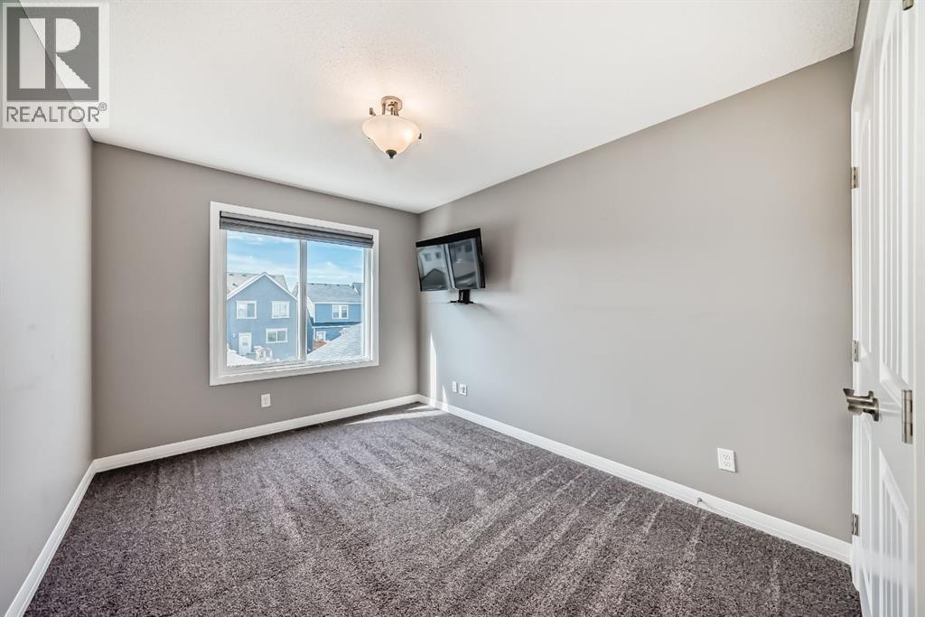 Photo 3 of 135 Masters Link Se, Calgary AB