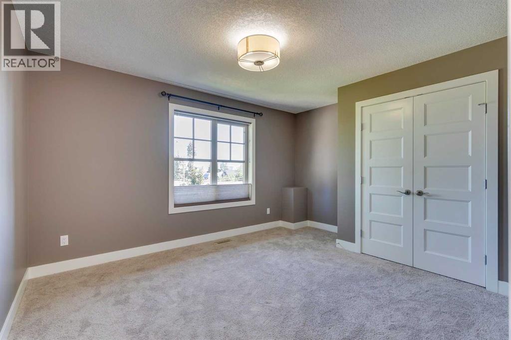 Single Family House for Sale in   Avenue SW Altadore Calgary 