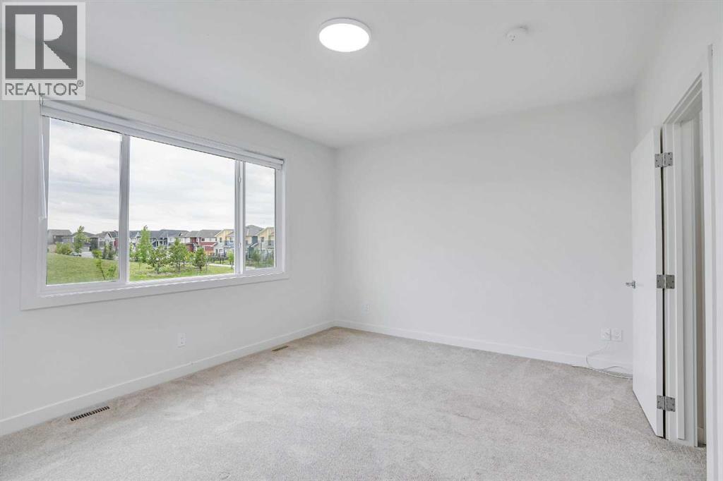 Single Family House for Sale in   Saddlestone Heath NE Saddle Ridge Calgary 