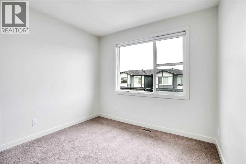 Single Family House for Sale in   Saddlestone Heath NE Saddle Ridge Calgary 