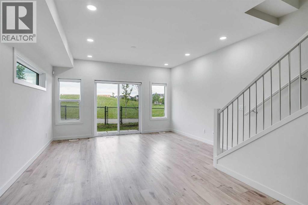 Single Family House for Sale in   Saddlestone Heath NE Saddle Ridge Calgary 