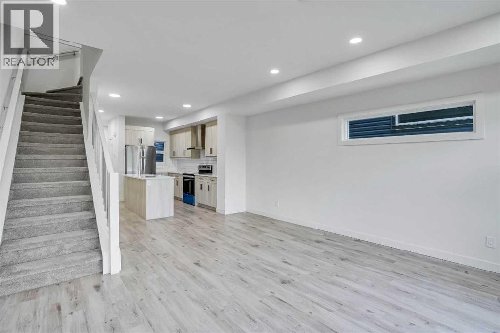 Single Family House for Sale in   Saddlestone Heath NE Saddle Ridge Calgary 