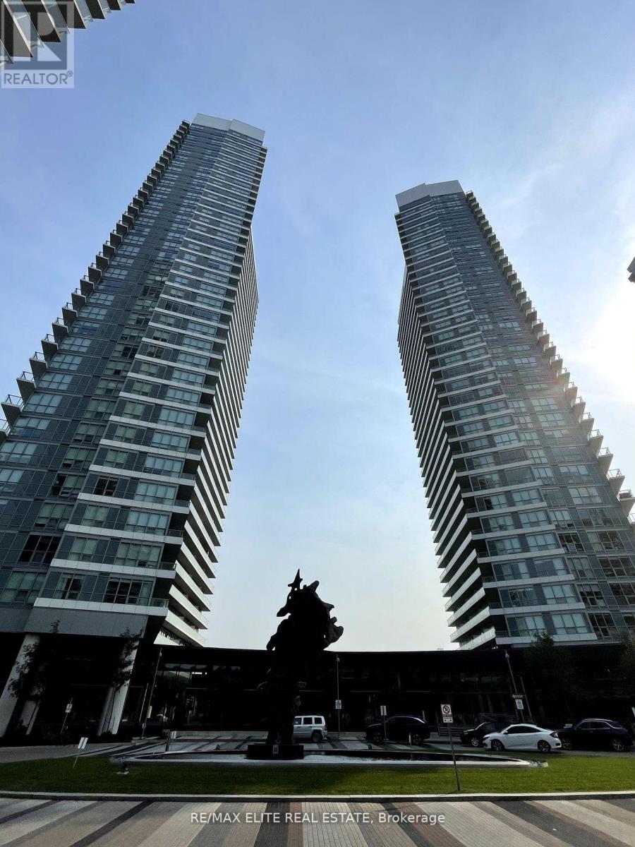 Photo 3 of 3608 115 Mcmahon Drive, Toronto ON