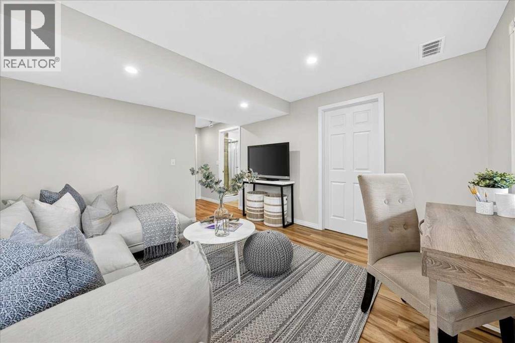 Single Family House for Sale in  Covemeadow Road NE Coventry Hills Calgary 