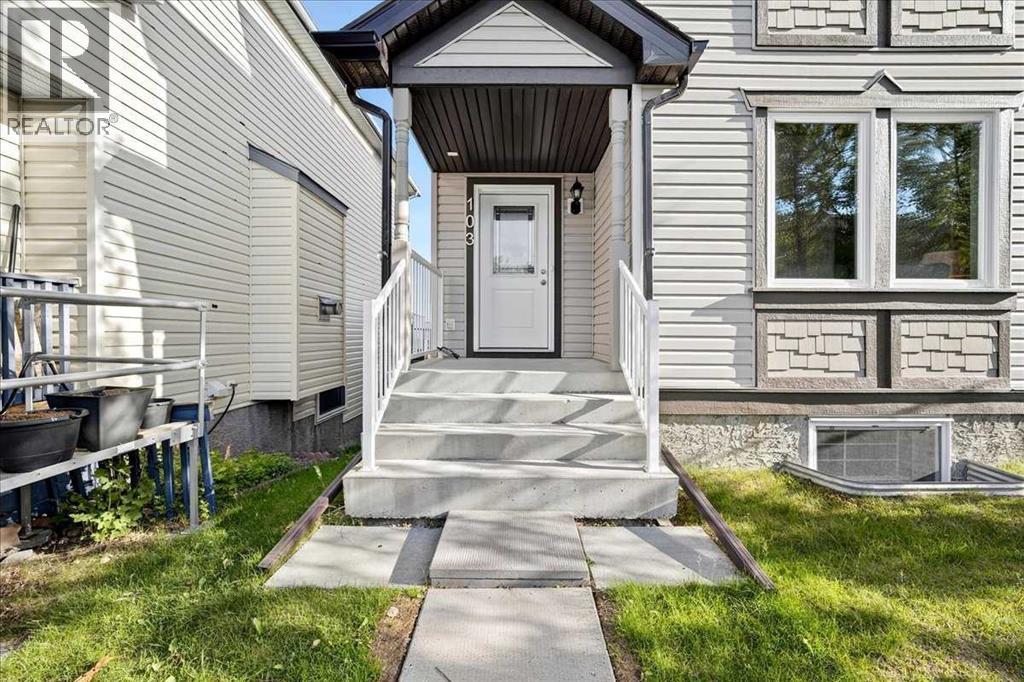 Single Family House for Sale in  Covemeadow Road NE Coventry Hills Calgary 