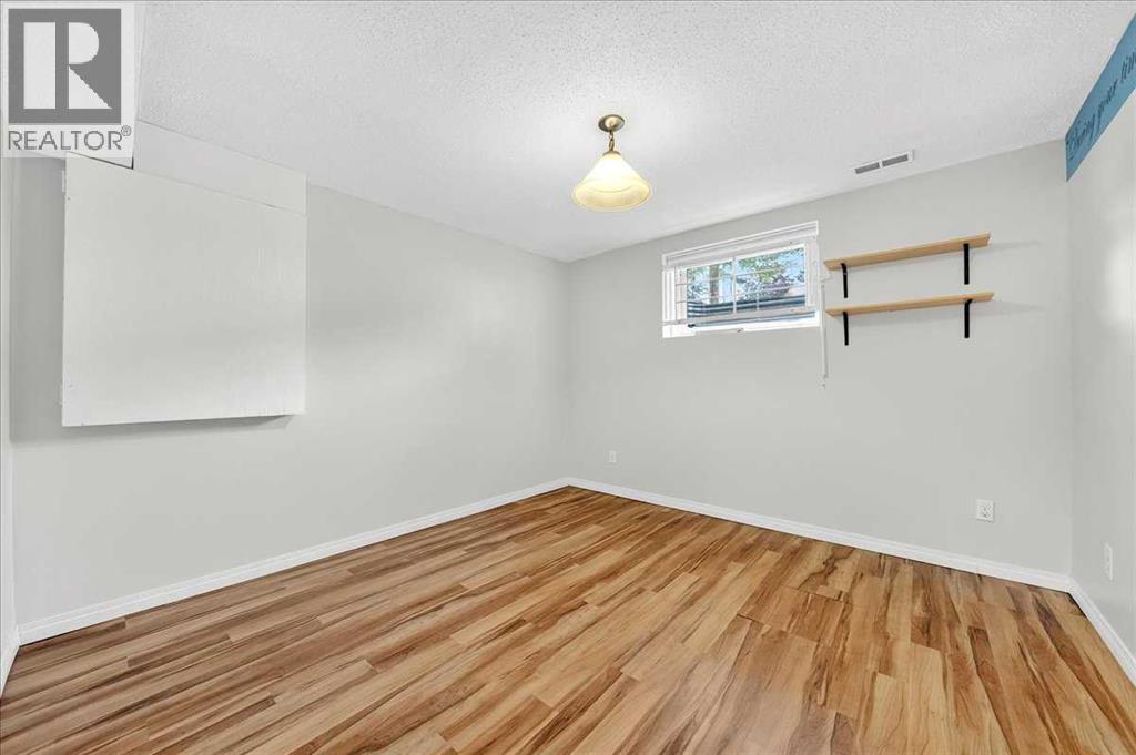 Single Family House for Sale in  Covemeadow Road NE Coventry Hills Calgary 