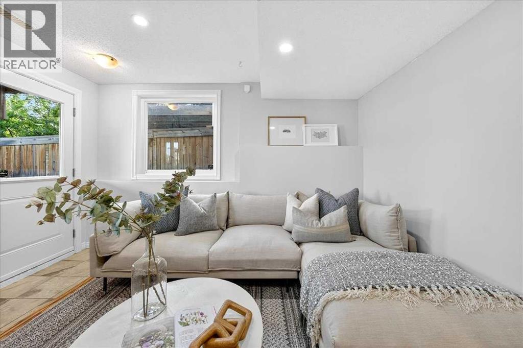 Single Family House for Sale in  Covemeadow Road NE Coventry Hills Calgary 