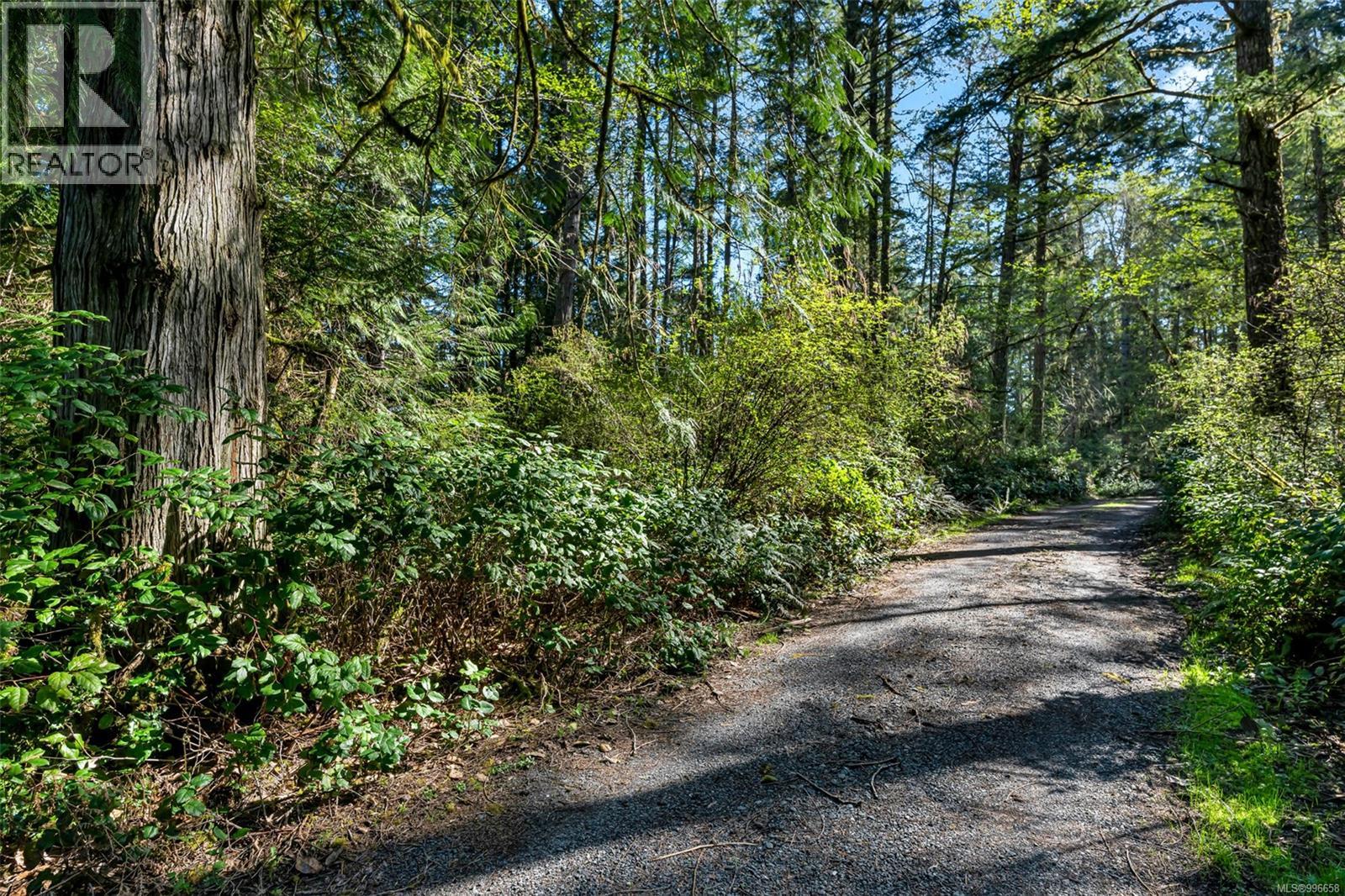 Photo 38 of 998 Gillespie Rd, Sooke BC