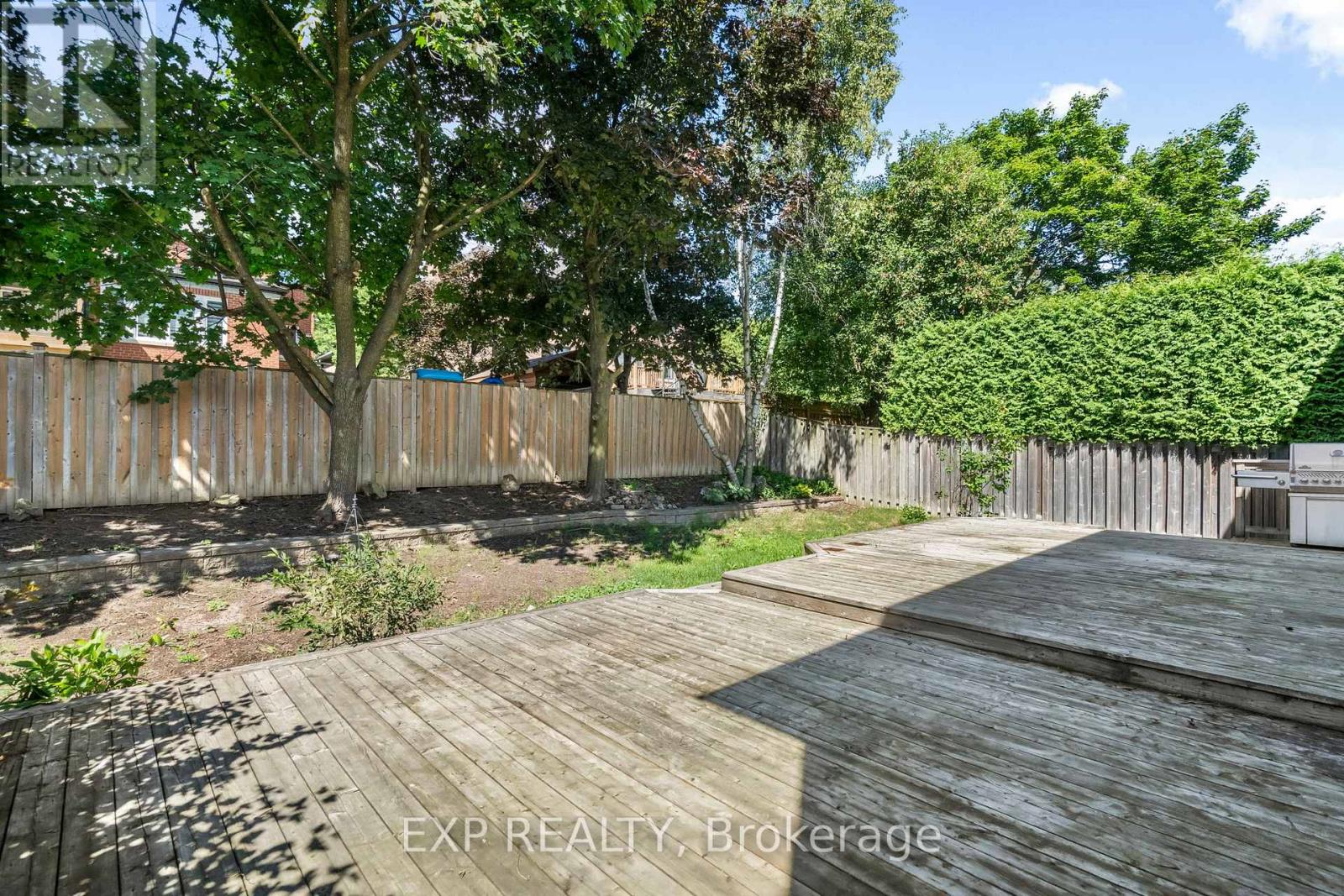 Photo 28 of 959 Lockwood Circle, Newmarket ON
