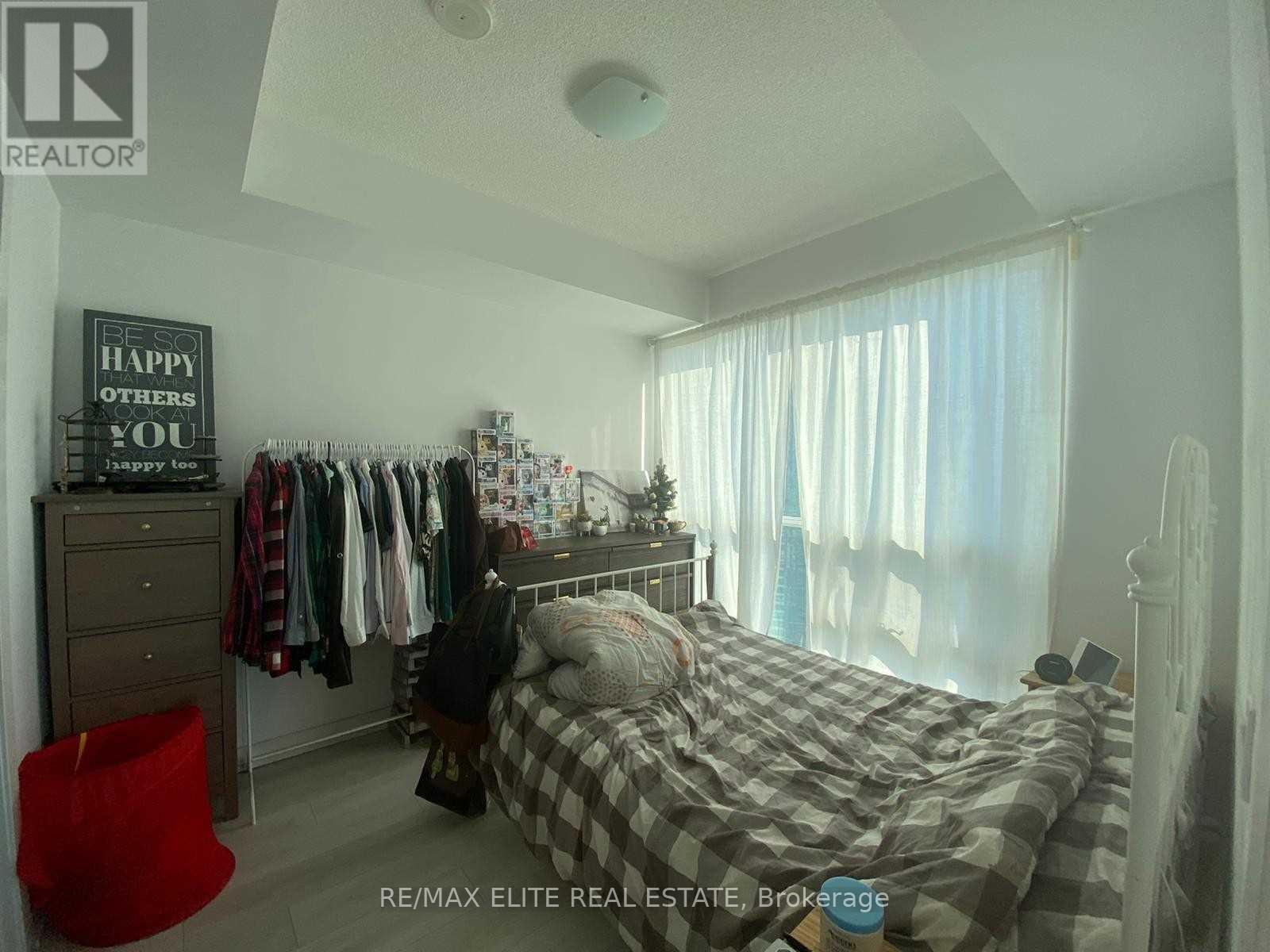 Photo 3 of 2502 2220 Lakeshore Boulevard W, Toronto ON
