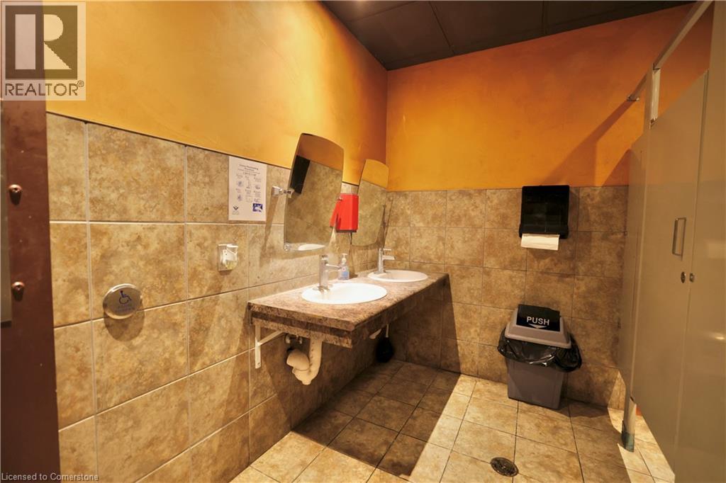 Photo 37 of 160 University Avenue W Unit Unit 19, Waterloo ON