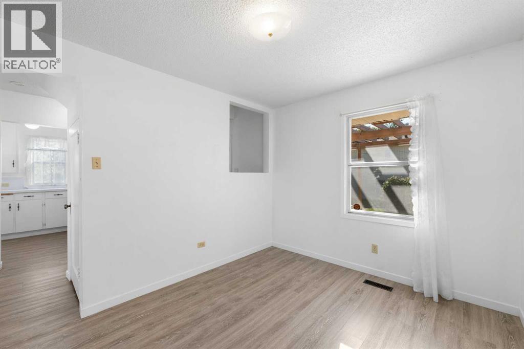 Single Family House for Sale in  Russet Road NE Renfrew Calgary 