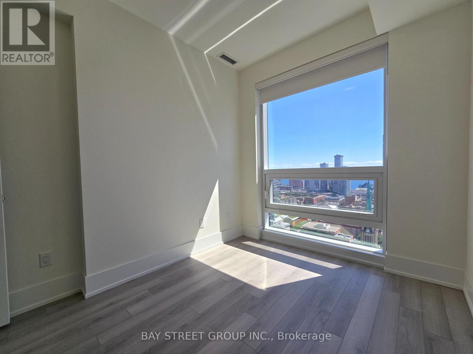 Photo 14 of 3607 89 Church Street, Toronto ON