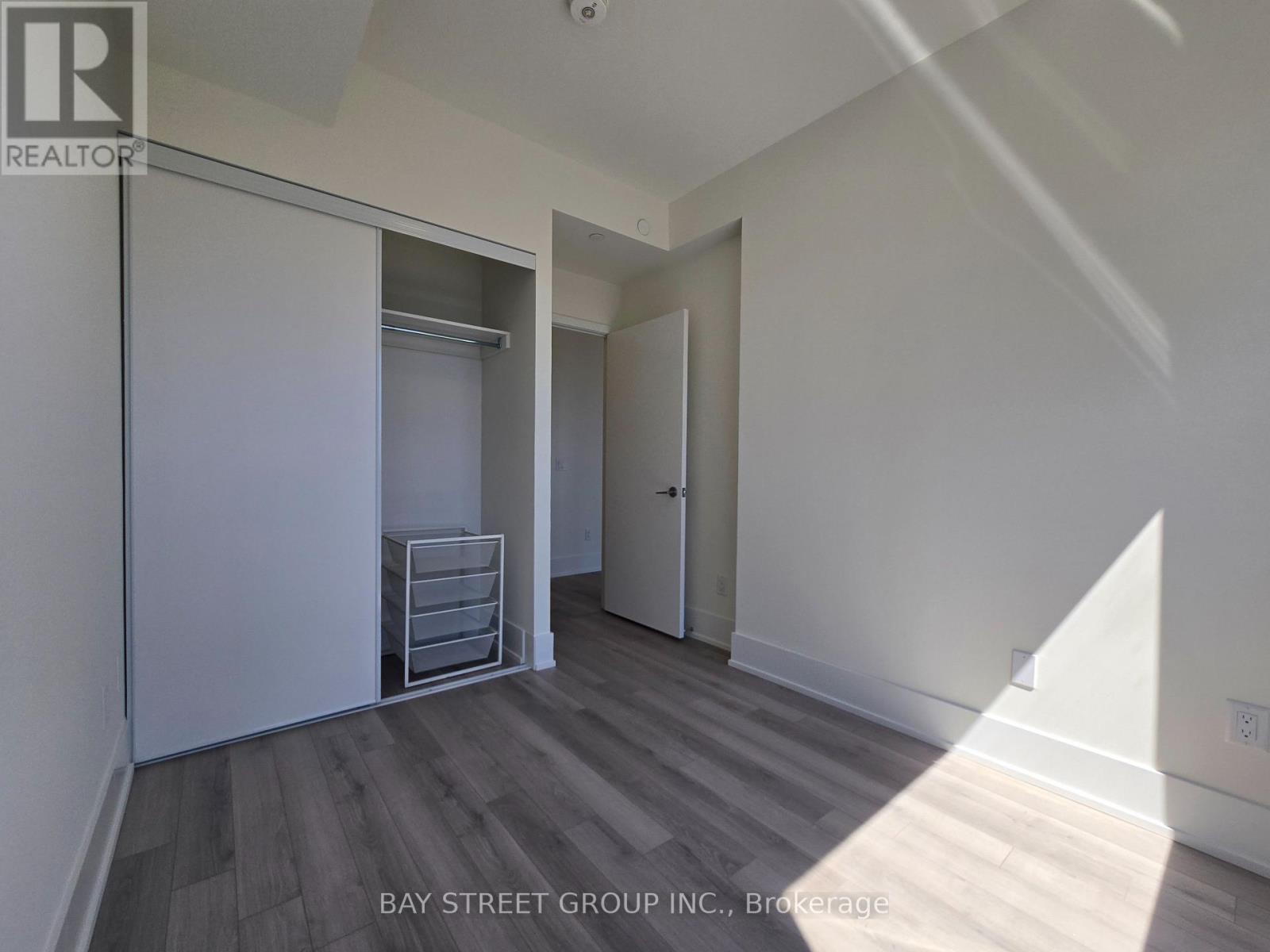Photo 12 of 3607 89 Church Street, Toronto ON