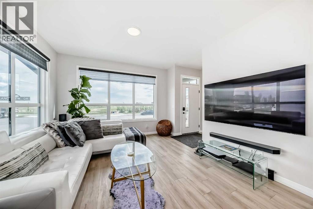 Single Family House 4 Level for Sale in  Rangeview Drive SE Rangeview Calgary 