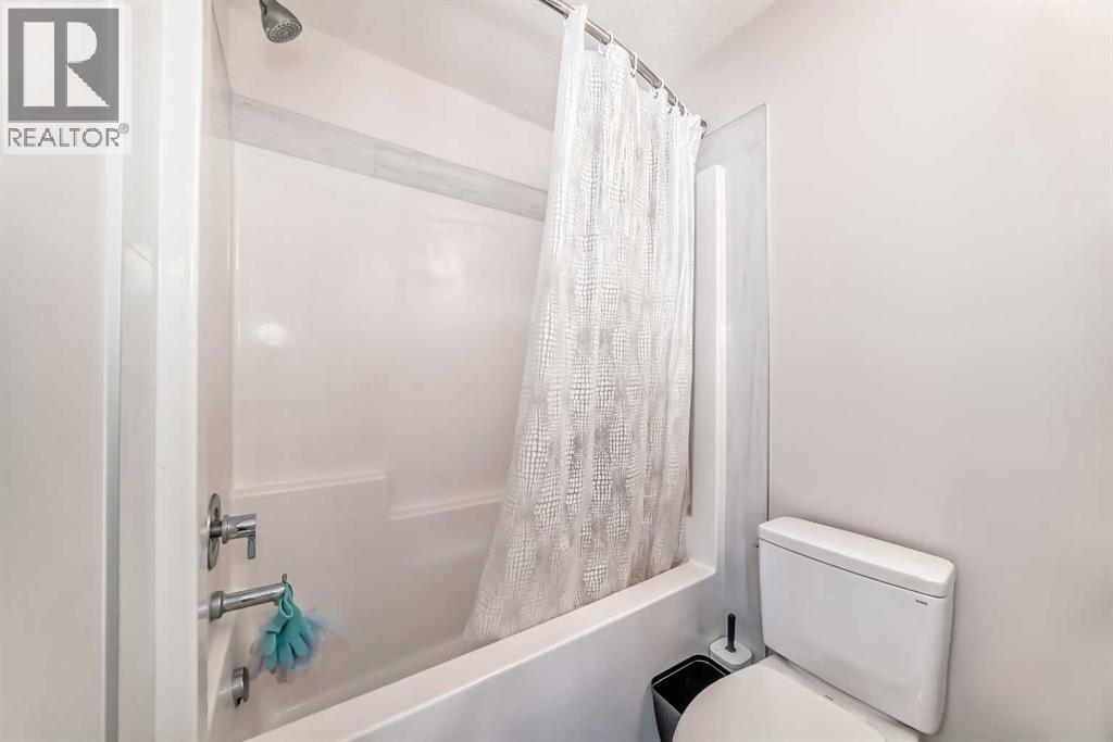 Single Family House 4 Level for Sale in  Rangeview Drive SE Rangeview Calgary 