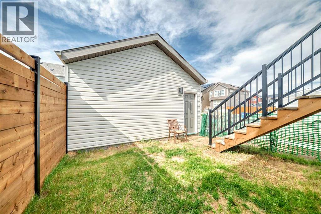Single Family House 4 Level for Sale in  Rangeview Drive SE Rangeview Calgary 