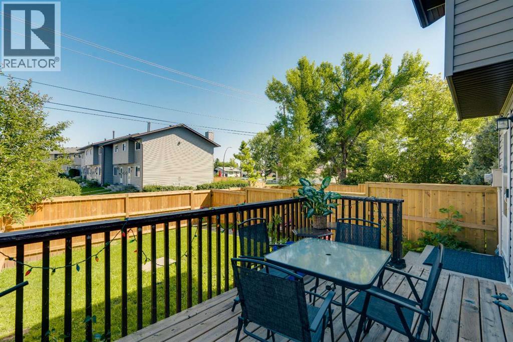 Single Family House for Sale in  Templehill Drive NE Temple Calgary 