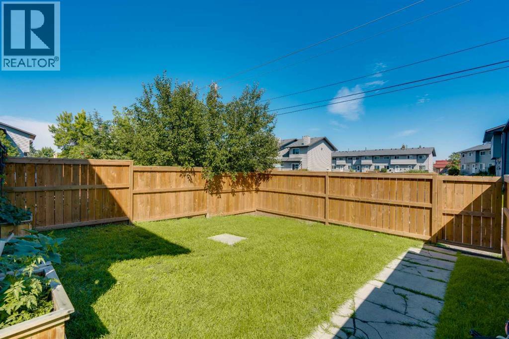 Single Family House for Sale in  Templehill Drive NE Temple Calgary 