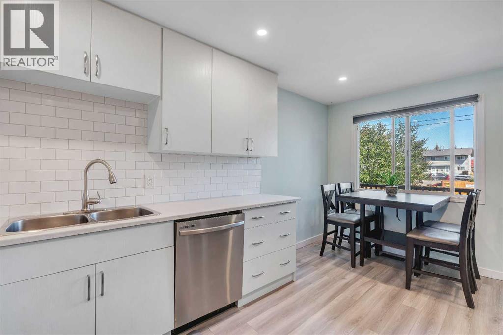 Single Family House for Sale in  Templehill Drive NE Temple Calgary 